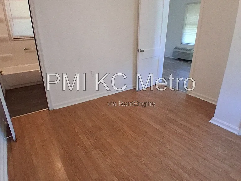 26 S Central St #9 — Photo 17