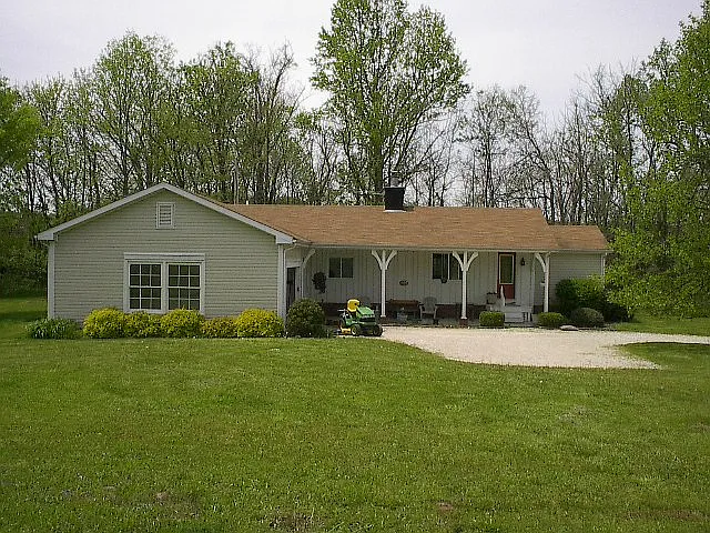 7728 Hilltop Dr photo 1