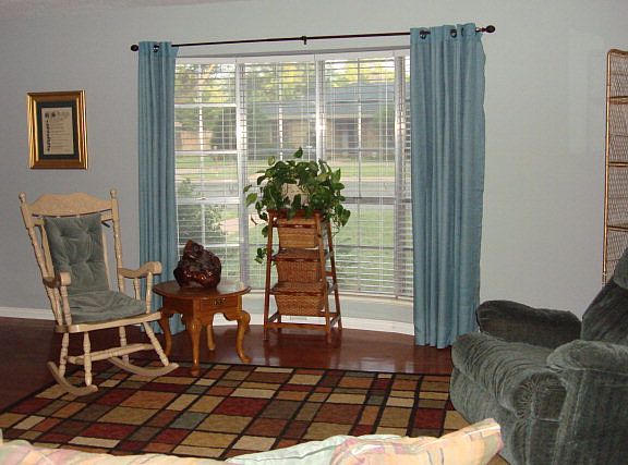 5th image of 2918 Alta Vista Ln