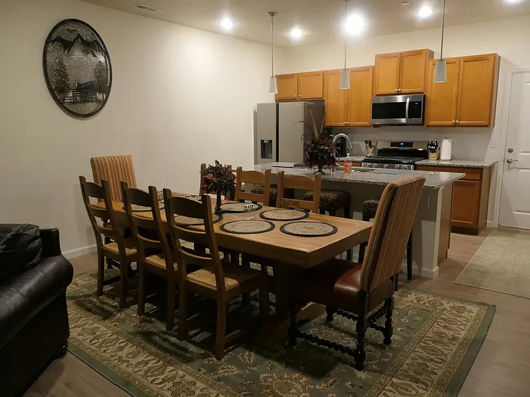 1596 Rose Quartz Hts — Photo 4