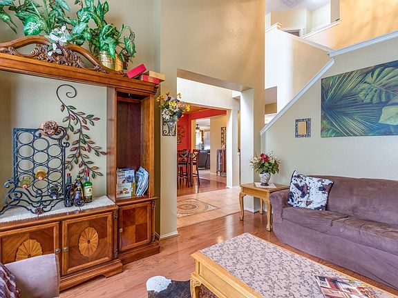 4th image of 1201 Wood Creek Dr