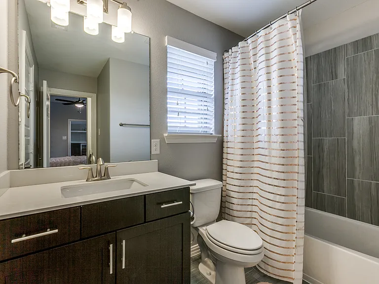 4194 Leighton Ln — Photo 27