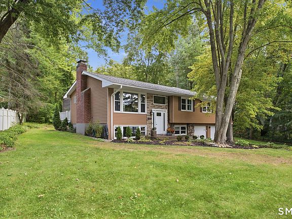 3rd image of 64 Risley Road