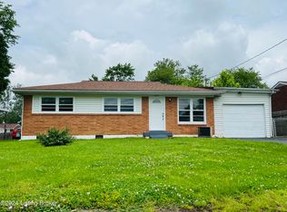 6301 Hackberry Way, Louisville, KY 40229