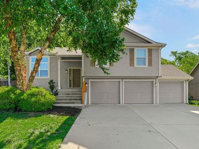 4709 Edgehill St, Leavenworth, KS, 66048