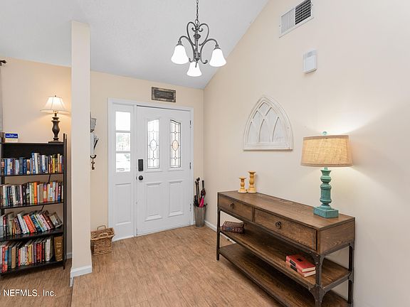 3rd image of 1901 BELLE ANGELINE Court
