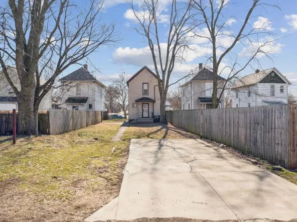 274 E Barthman Ave, Columbus, OH 43207