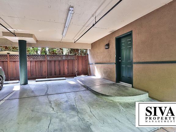 4th image of 808 Lenzen Ave Unit 102