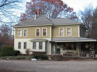 284 Lions Mouth Rd, Amesbury, MA 01913