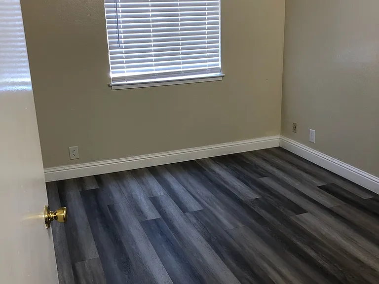2732 Haste Street — Photo 34