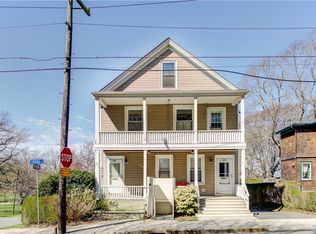577 Spring St, Newport, RI 02840
