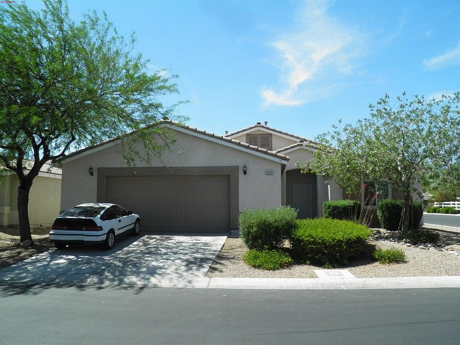 1st image of 10225 Cainito St