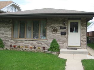 2557 Maple St, River Grove, IL 60171