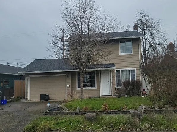 1152 Olympic St, Springfield, OR 97477