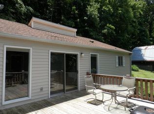 851 Beech Tree Rd, Whittier, NC 28789