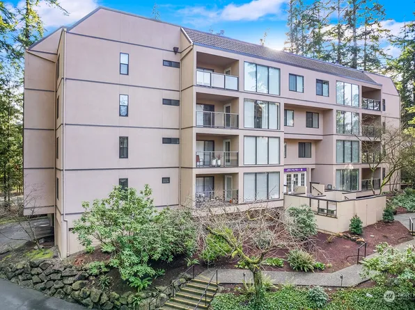 15508 Country Club Drive SE #A17, Mill Creek, WA 98012