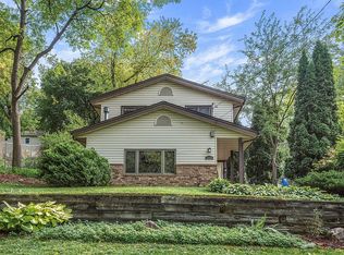 2334 Jonquil Ln N, Plymouth, MN 55441