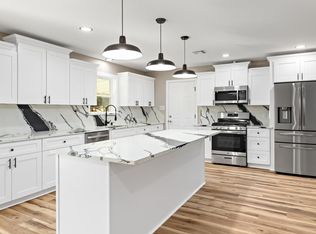 1526 Campbell Rd, Winnie, TX 77665