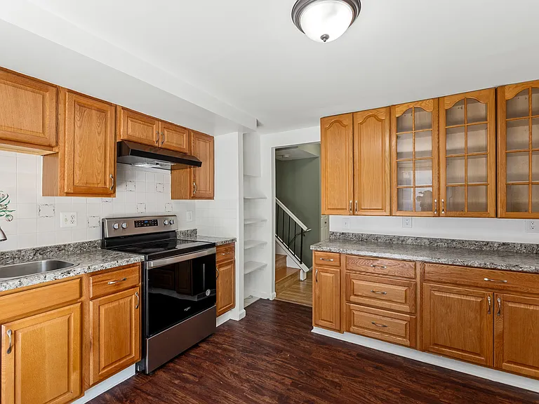 2231 Sanibel Dr — Photo 14