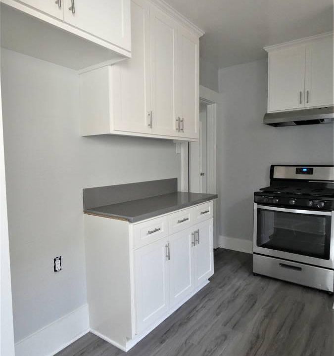 1st image of 1210 E Broadway