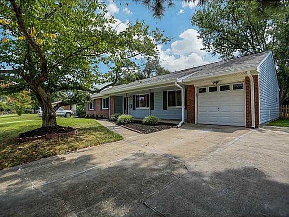 2nd image of 3821 Forrester Ln