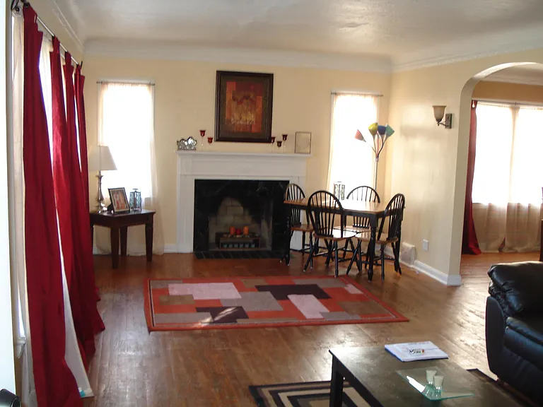 3625 Glencairn Rd #UPPER — Photo 2