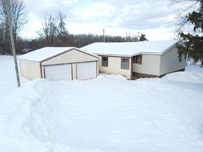 39024 47th Ave, Paw Paw, MI, 49079