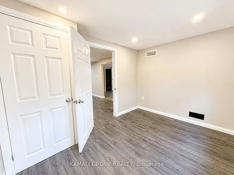 75 Keewatin St S #BASEMENT — Photo 8