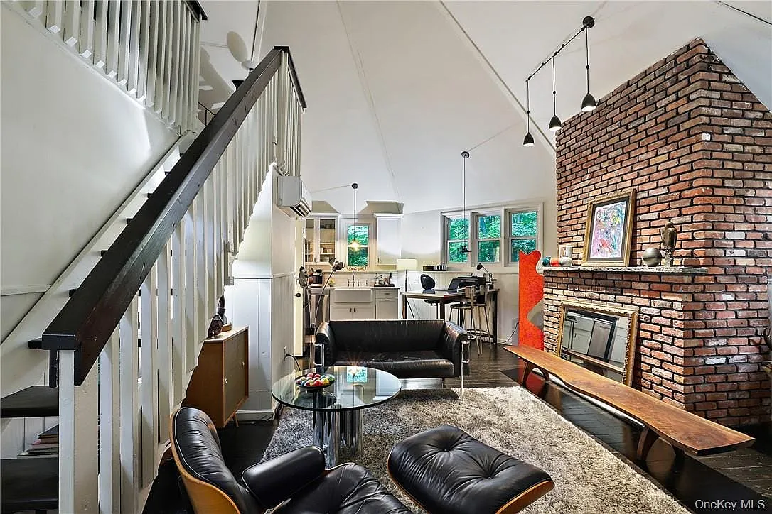 1 bed, 1.0 bath, 800 sqft, $3,200 — Photo 3