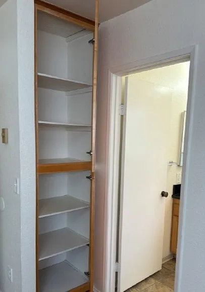 4857 College Ave #16 — Photo 11