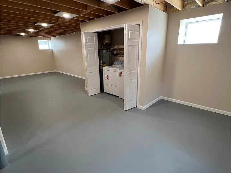2815 Jefferson St — Photo 16