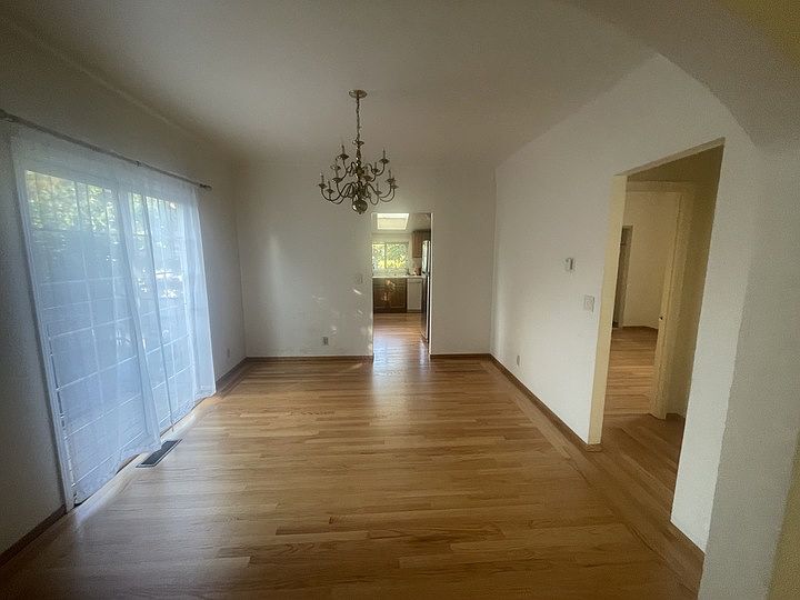 2nd image of 224 Bancroft Rd
