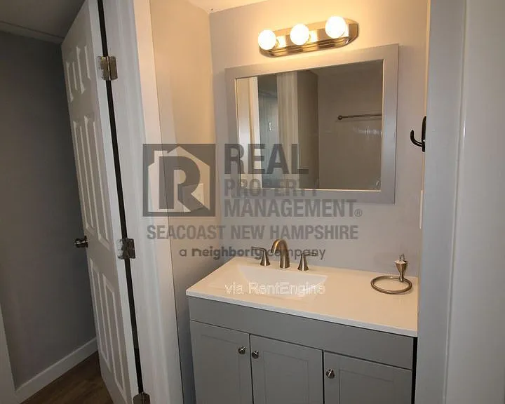 61 3rd St #201 — Photo 7