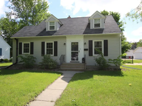 1111 Cedar St, Alexandria, MN 56308