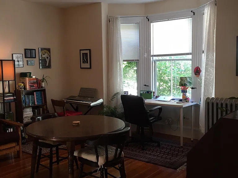 7 Burr St #1 — Photo 22