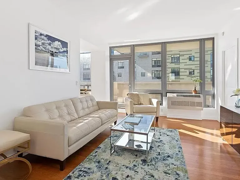 4815 11th St #9B — Photo 1