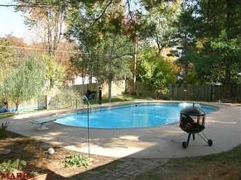 3rd image of 545 Pamela Ln