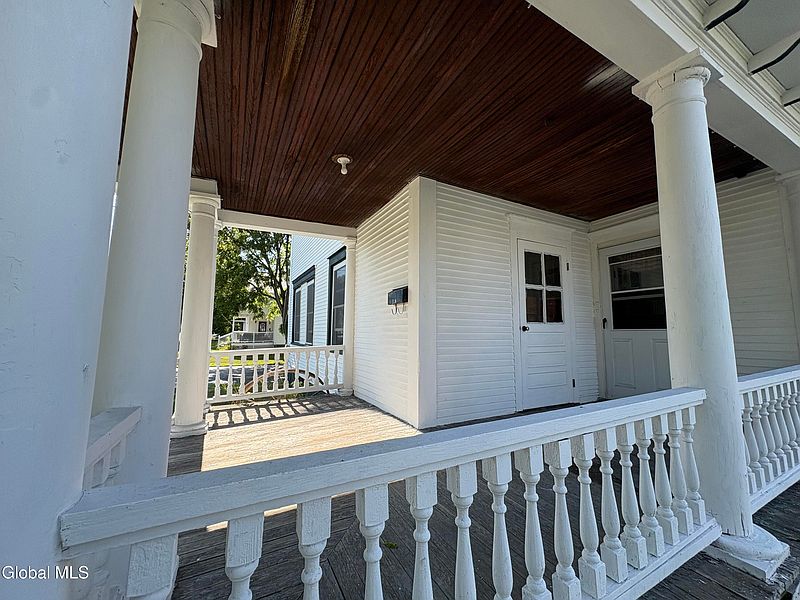 3rd image of 1 Elm Street