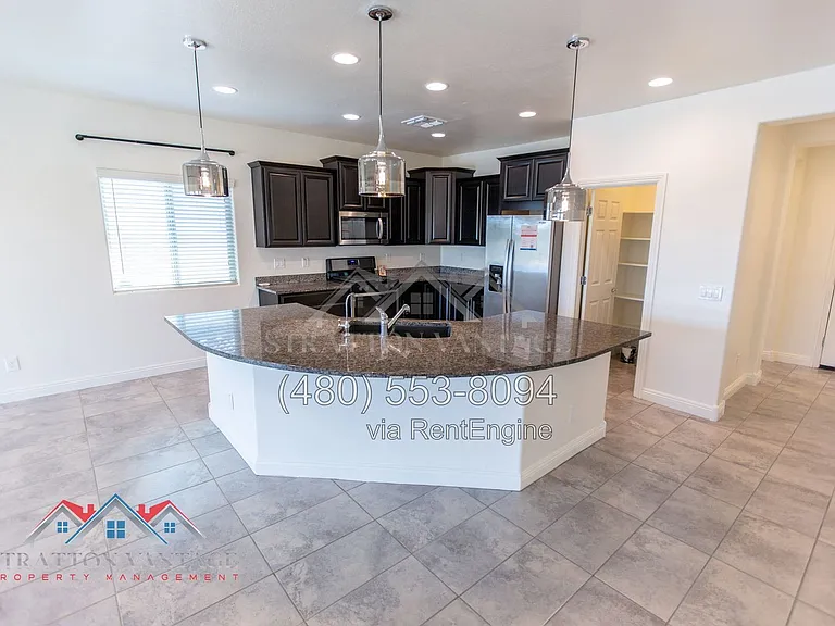 3759 N Astoria Dr — Photo 17