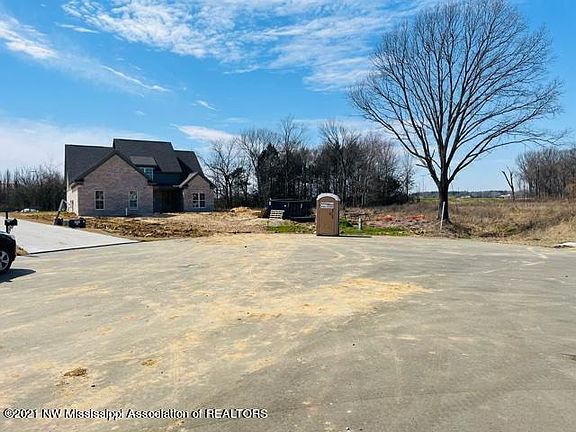 2nd image of 3451 Bailey Ln