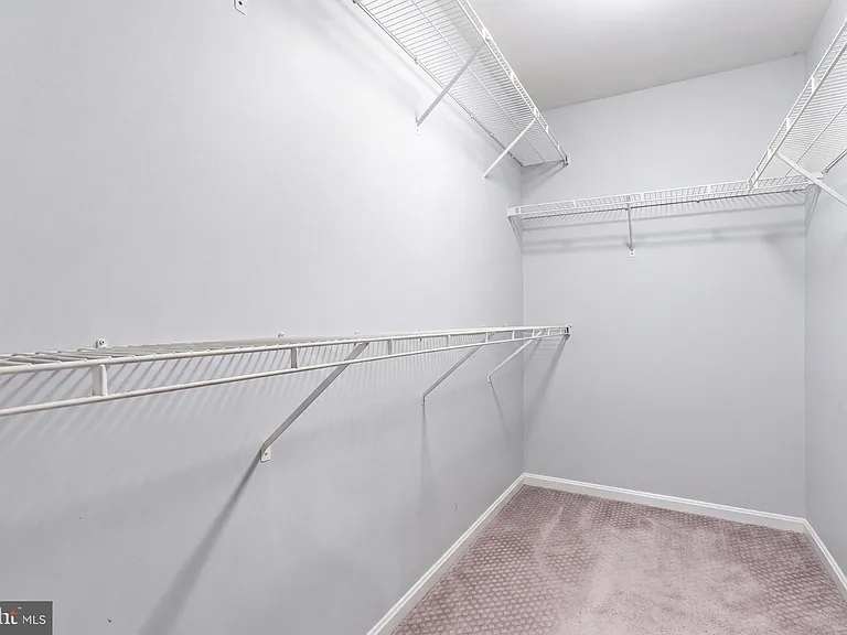 13922 Rutgers Ct — Photo 47