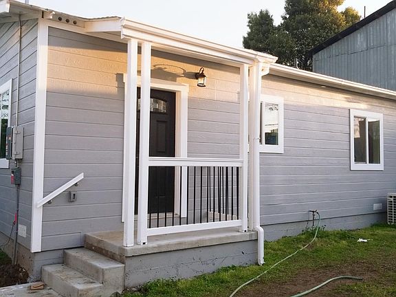 2nd image of 5124 Burlingame Ave