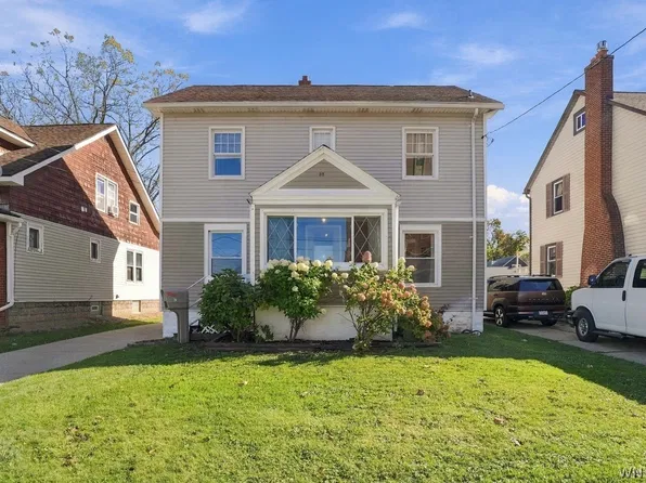 38 Melroy Ave, Lackawanna, NY 14218