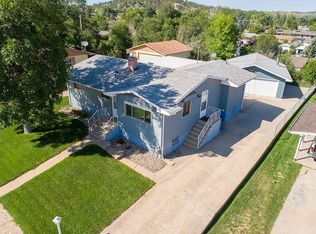 4552 Wentworth Dr, Rapid City, SD 57702