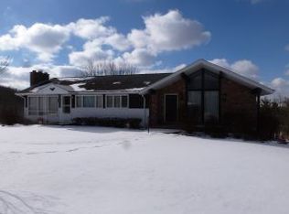 69520 Heils Lane Rd, Bridgeport, OH 43912