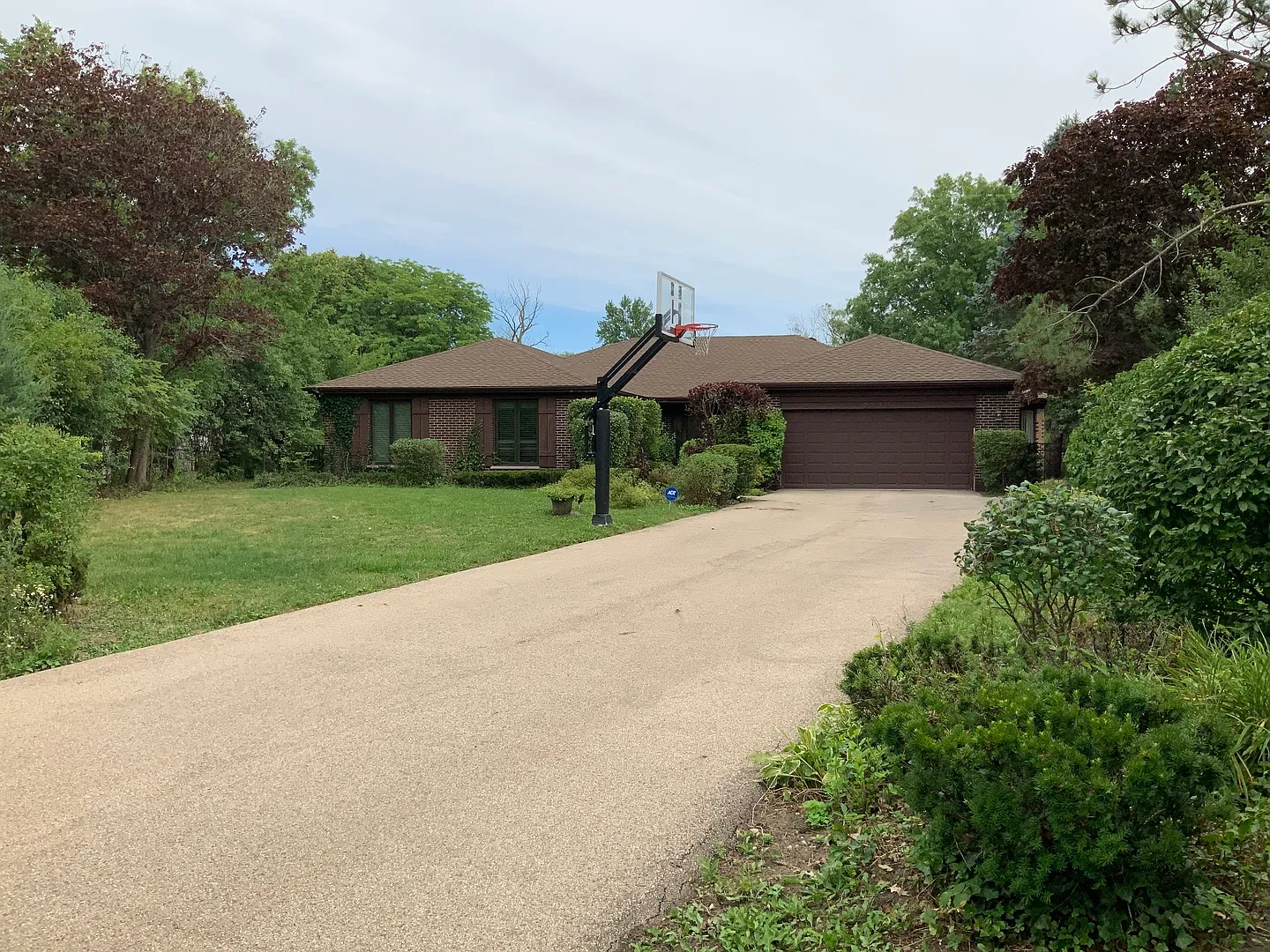 2225 Kipling Ln photo 1
