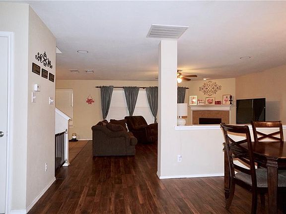 4th image of 1110 Blue Jay Dr