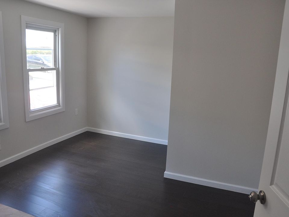 Downstairs Bedroom