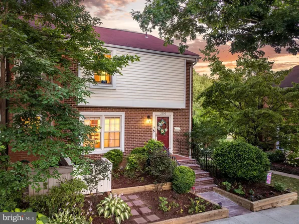 2150 Golf Course Dr, Reston, VA 20191