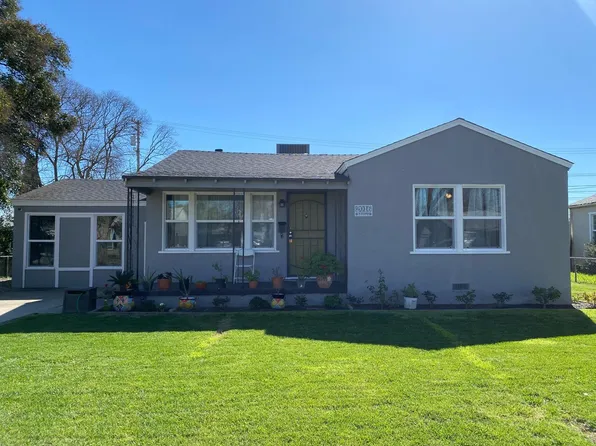 2016 Miller Ave, Modesto, CA 95354